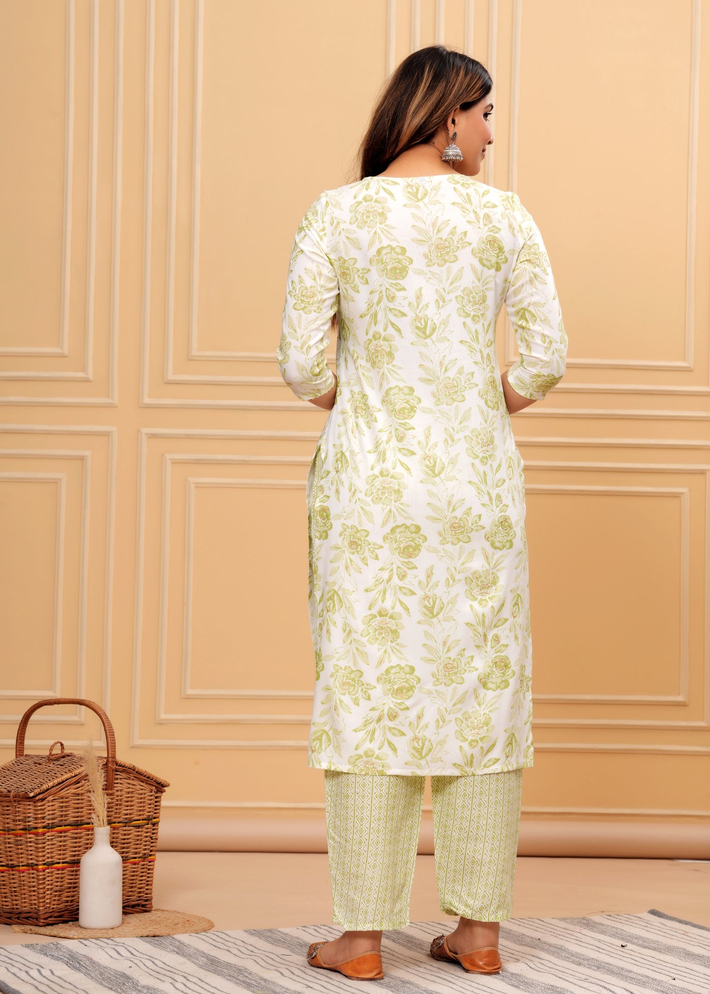 Women Rayon Printed Aliya Floral Print Straight Kurta Set with Cotton Dupatta