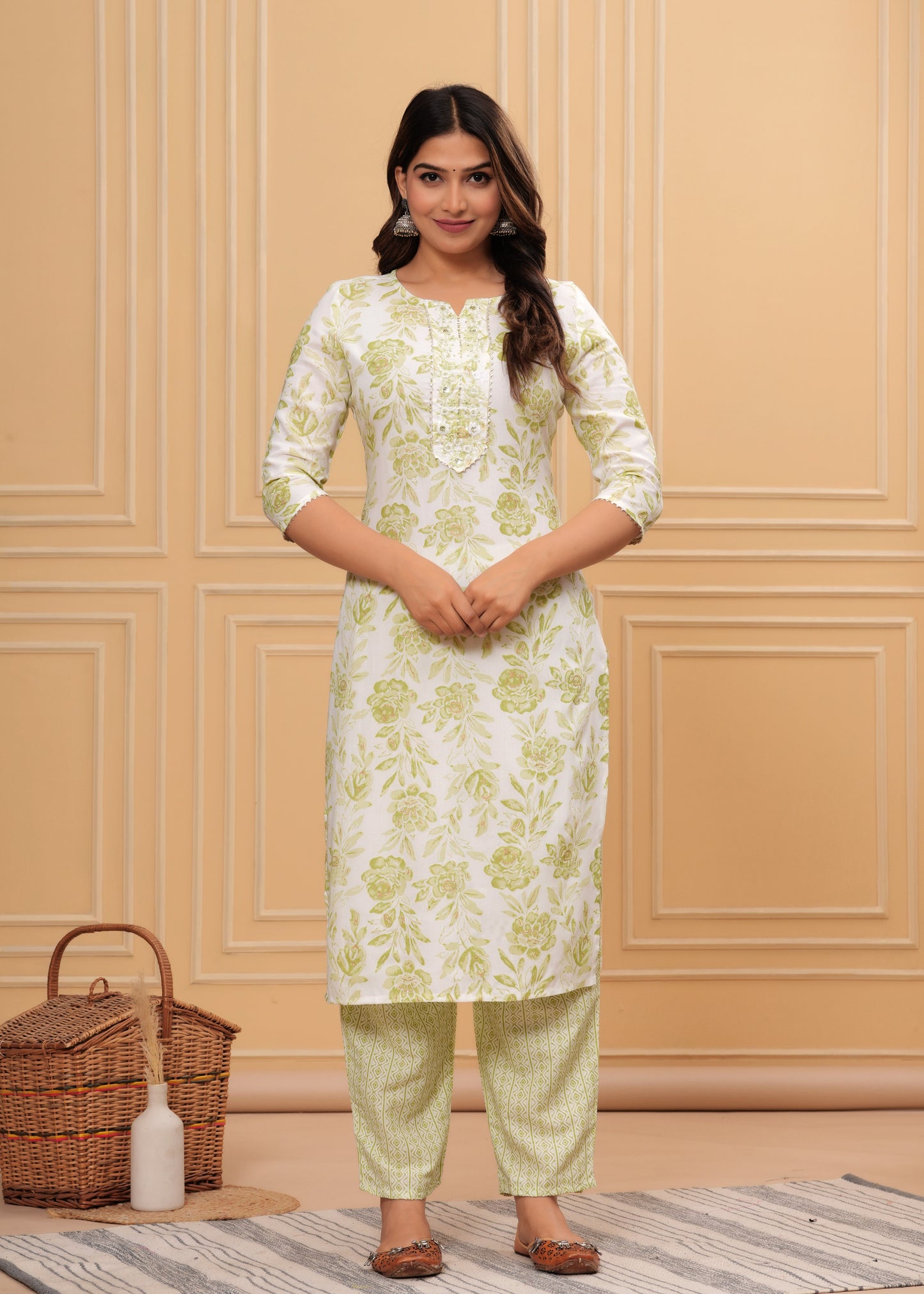 Women Rayon Printed Aliya Floral Print Straight Kurta Set with Cotton Dupatta