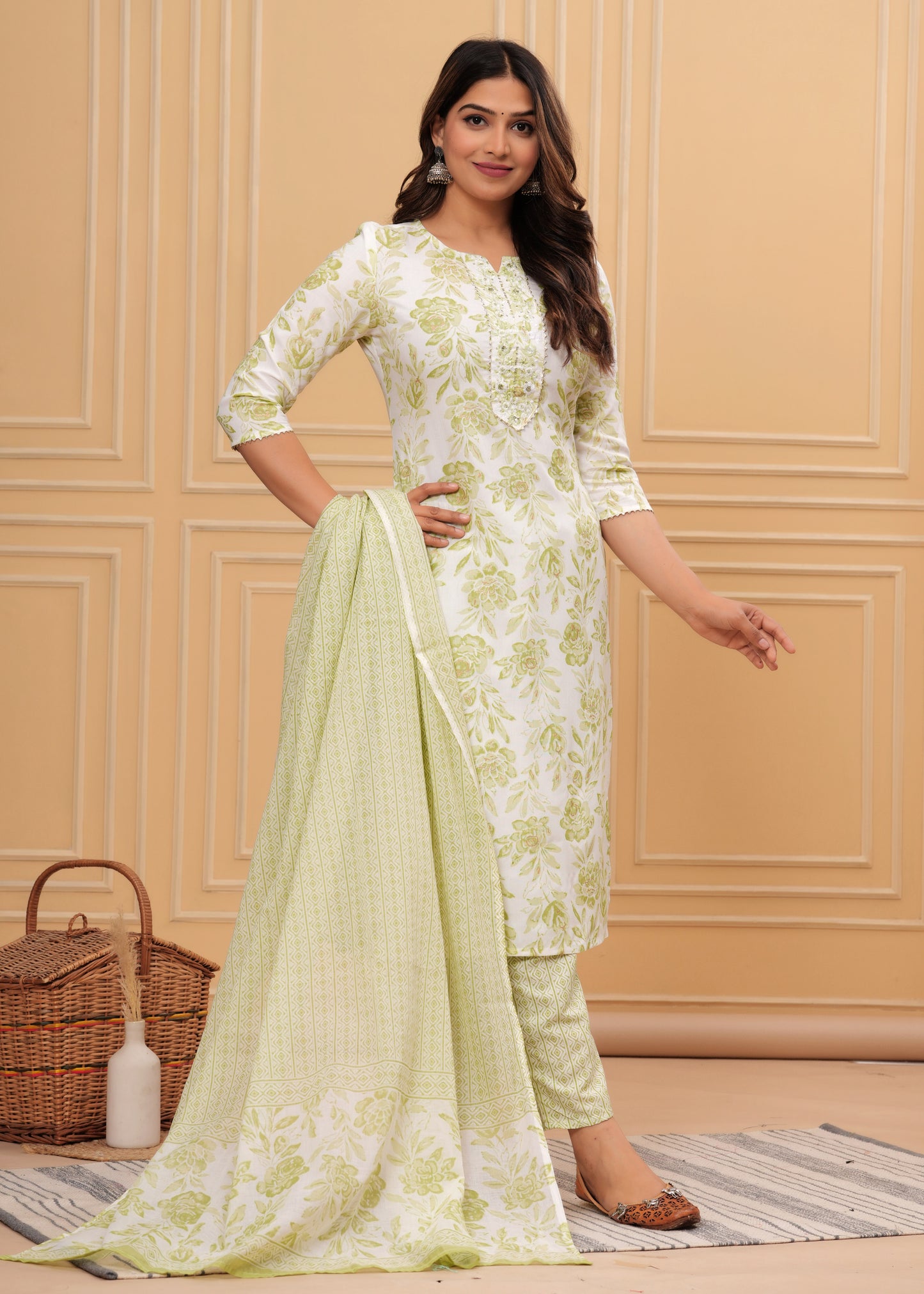 Women Rayon Printed Aliya Floral Print Straight Kurta Set with Cotton Dupatta