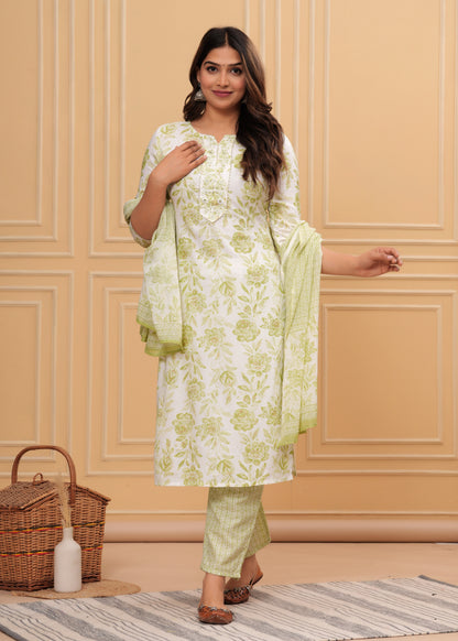 Women Rayon Printed Aliya Floral Print Straight Kurta Set with Cotton Dupatta