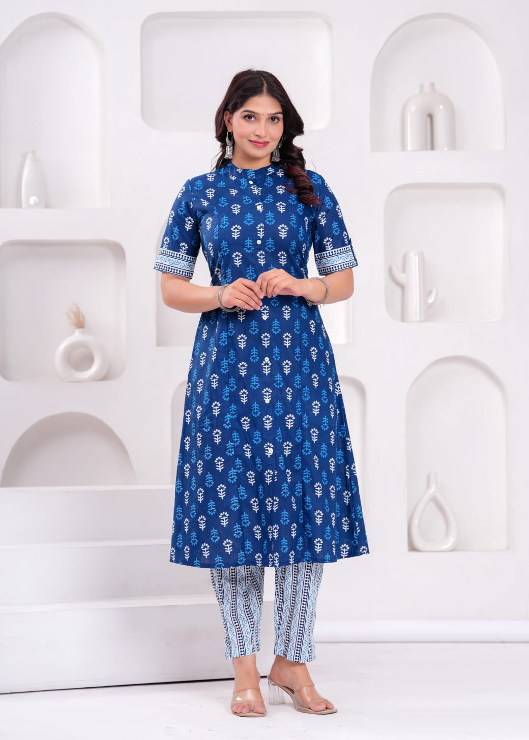 Women's Indigo Ethnic Wear Print Cotton Kurta With Bottomwear